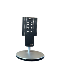 VESA og Bracket for Beolab 7 passer sammen på Beovision Avant standen